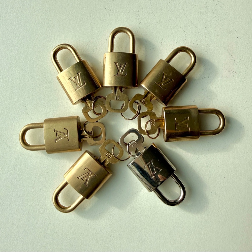 Louis Vuitton Padlock & Key Set #306 - Picture 3 of 3